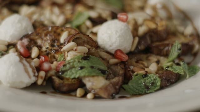 S01:E09 - Ishay Govender's Food & the Fabulous