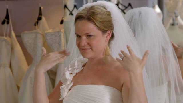 S01:E06 - Kelly, Danielle H. and Betsy