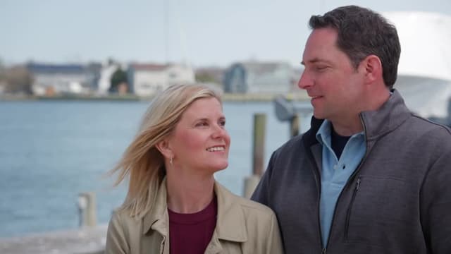 S01:E15 - Waterfront Home on Long Island