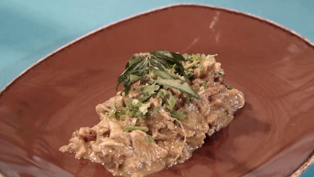 S01:E01 - Curry Amazing