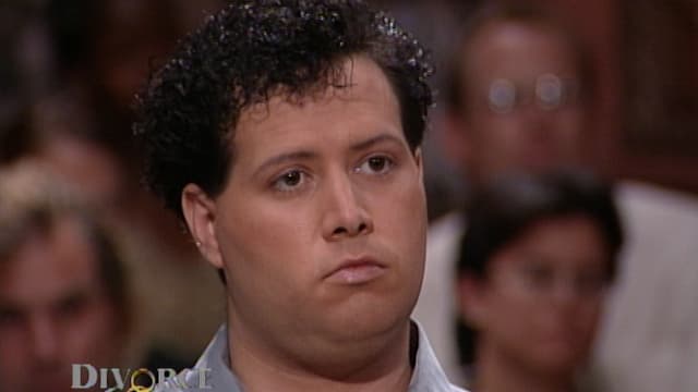 S01:E11 - Melissa vs. Garrett