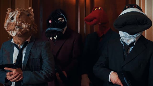 S01:E13 - Socks and Robbers