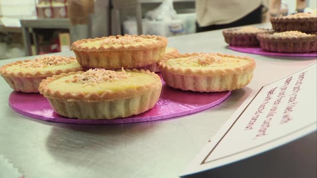 S01:E11 - Episode 11