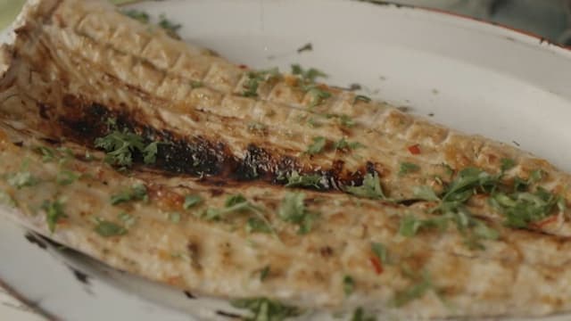 S01:E12 - Saladanha Community Lunch