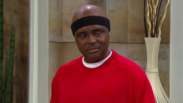 S01:E13 - Screen Played & Painfully Employed