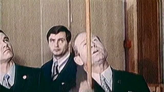 S01:E13 - Mission of Apollo-Soyuz