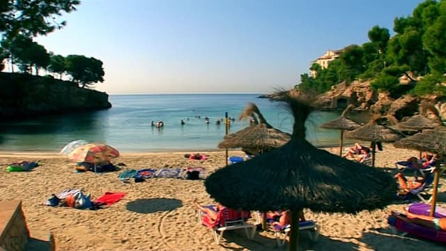 S01:E10 - Mallorca