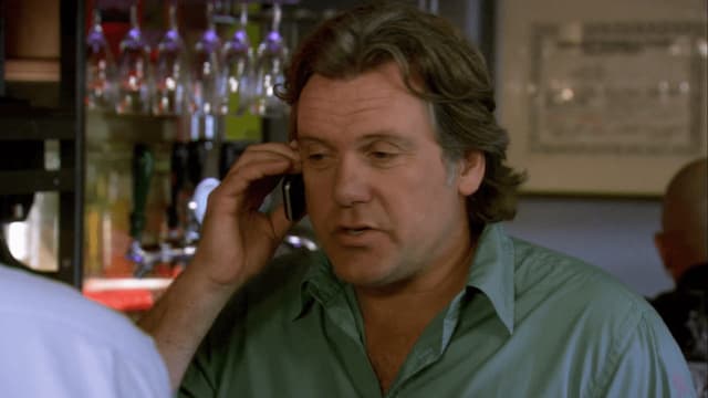 S01:E13 - Smile Through the Pain