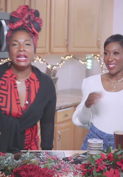 S01:E09 - DIY Wreaths W/ MrsKevOnStage poster
