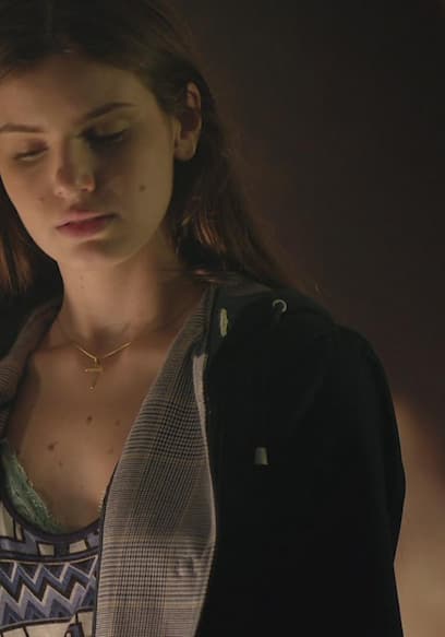S01:E06 - Miradas que compran poster