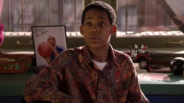 S02:E04 - Everybody Hates a Liar