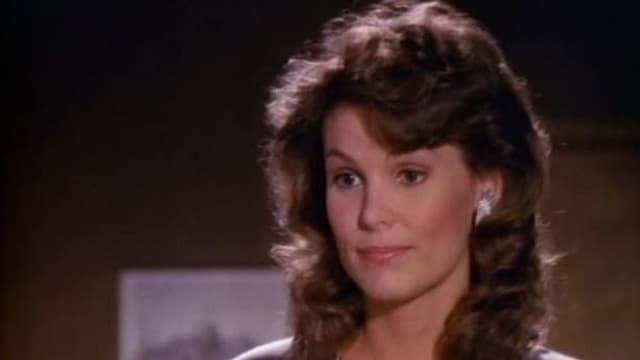 S07:E05 - A Little Assistance