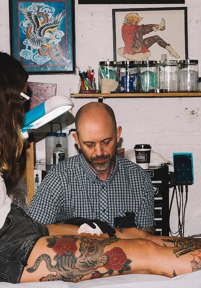 S02:E01 - The Master of All Tattoos: Chris Garver poster