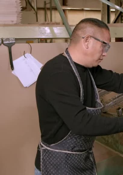 S22:E10 - Artist Brushes and Game Tables poster