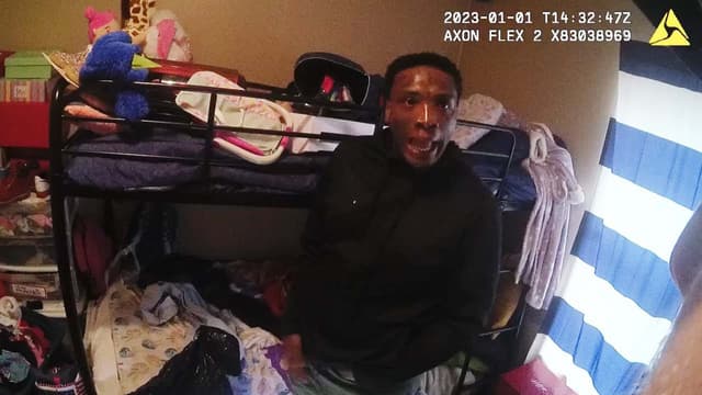 S01:E06 - 32-Year-Old Refuses to Leave Mom's House