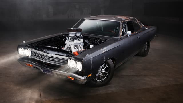 S01:E04 - PowerNation: 1969 Plymouth Road Runner, Part 4