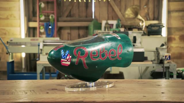 S06:E11 - Drag Racing Cone, Penny Arcade Game and Mirror Ladies