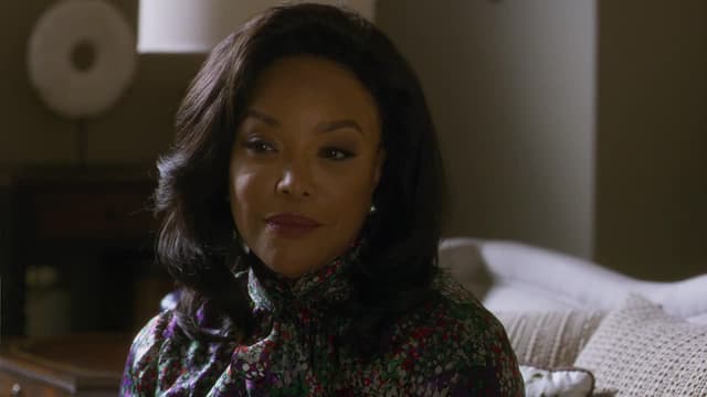 S03:E10 - The Promised Land