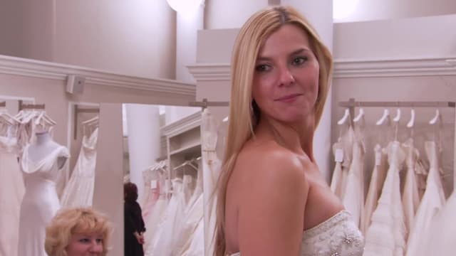 S03:E03 - Once Upon a Dress