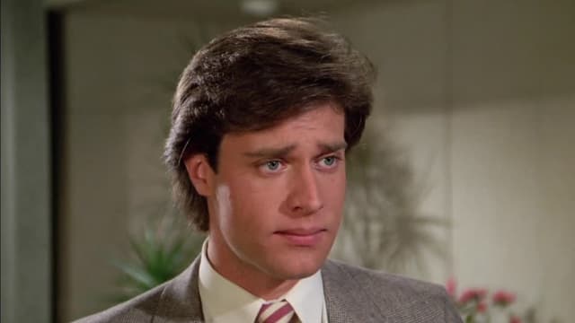 S02:E17 - Mother and Son