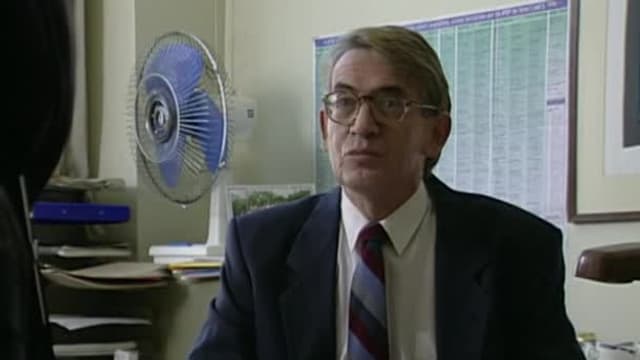 S04:E13 - The Principle of the Thing