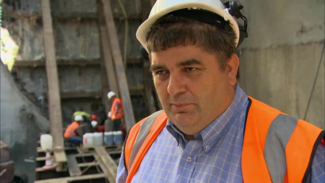 S05:E01 - Bosphorus Tunnel