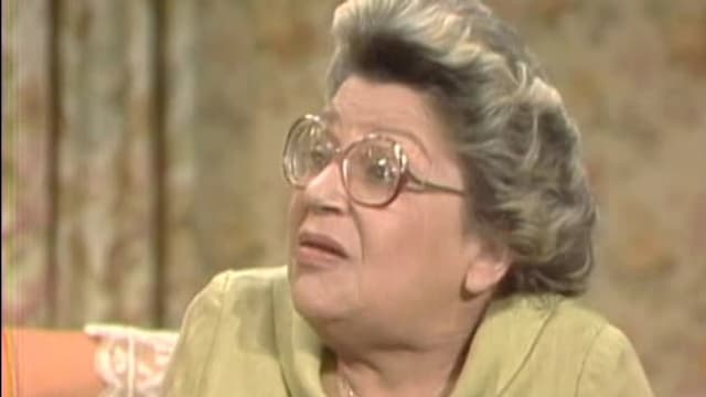 S01:E05 - The Shabbat Dinner