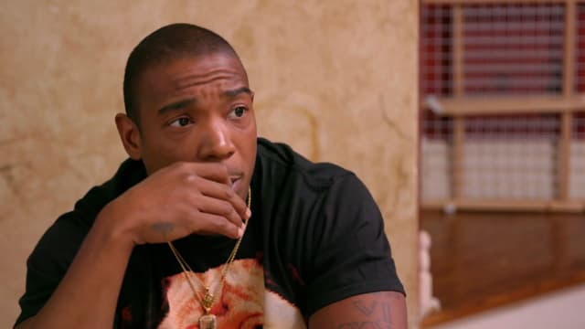 S01:E01 - Face the Fyre