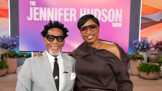 S05:E24 - D.L. Hughley