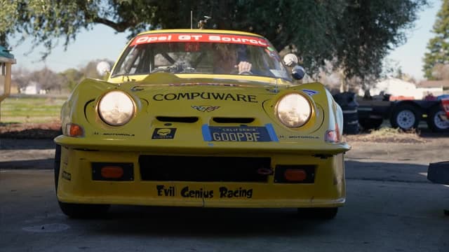 S02:E02 - Will It Run? How Many Can We Get Running in a DAY? Opel GT Baby Corvettes
