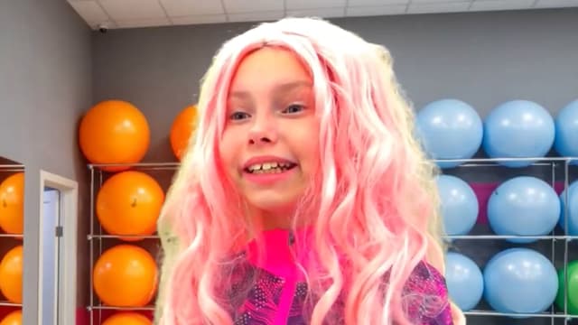 S01:E03 - Back-to-School Stories: Funny School Adventures With Stacy, Barbie and Johny