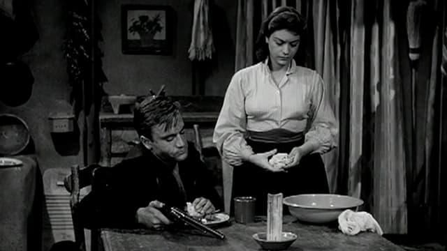 S01:E25 - The Lost Raider