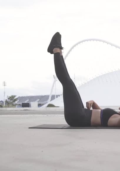 S01:E06 - 10 Min Abs Workout poster