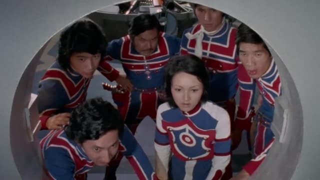S01:E21 - The Sinking of Tokyo New Town