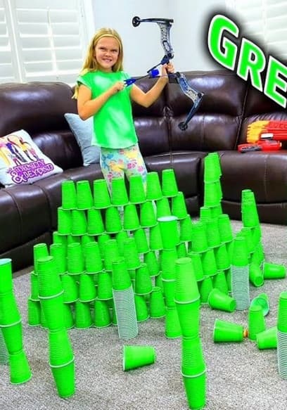 S01:E02 - Last Cup Fort in Our Color Left Standing Wins! Remaster poster