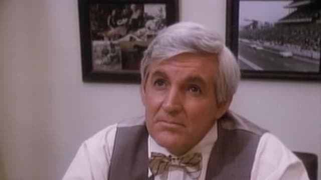 S03:E07 - The Last Laugh