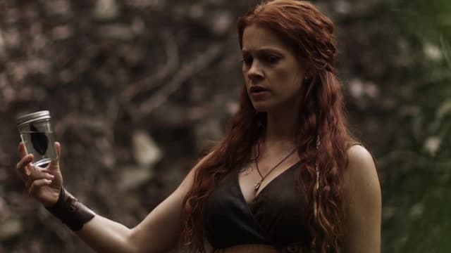 S02:E209 - S02:E09 - Loyal to the Bone