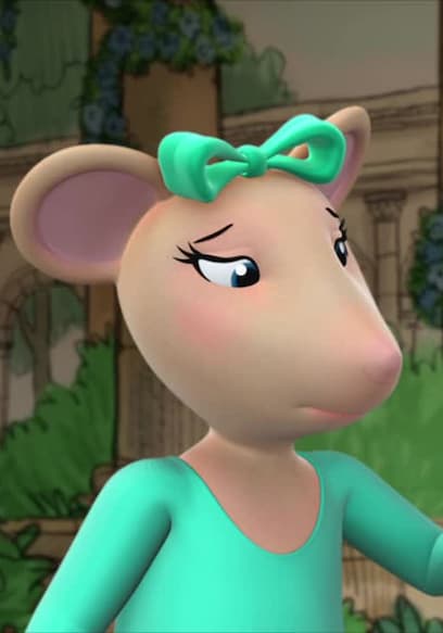 S06:E605 - Angelina and the Mini-Mouseling / Angelina's Helpful Friend poster