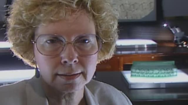 S01:E08 - Ola de asesinatos