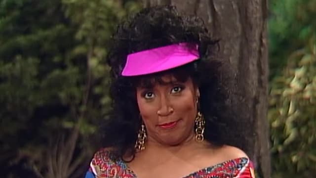 S04:E414 - Babes in the Woods