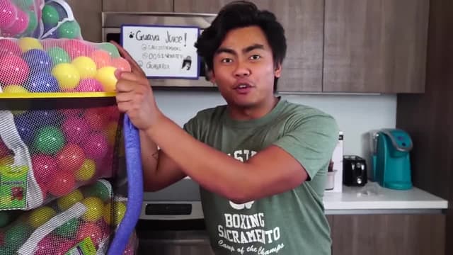 S01:E08 - 1,000 Bath Bombs / Trampoline Ball Pit Cannonball