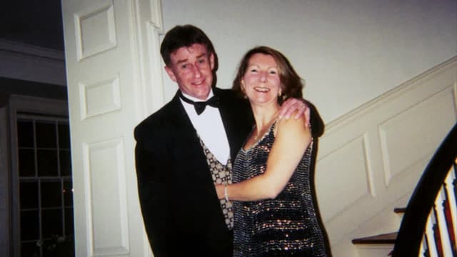 S02:E04 - Stairway to Hell