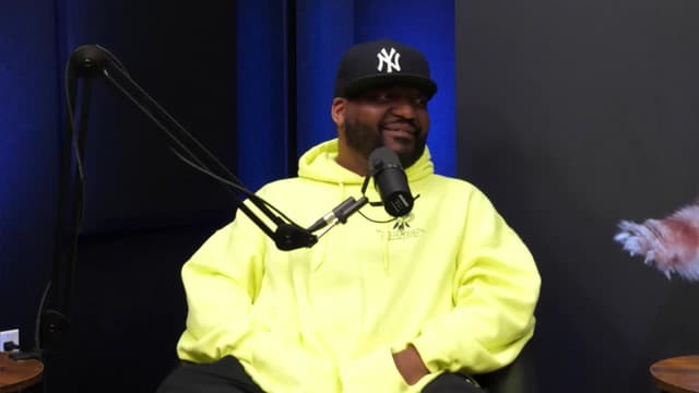 S01:E09 - Aries Spears