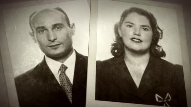 S01:E01 - The D-Days Spies