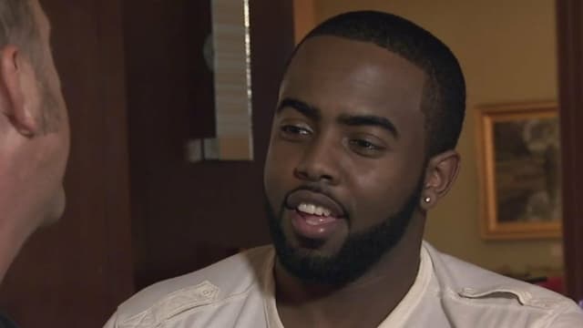 S02:E03 - Boyfriend Drama