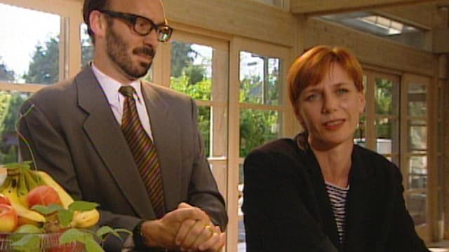 S05:E08 - Glass Homes