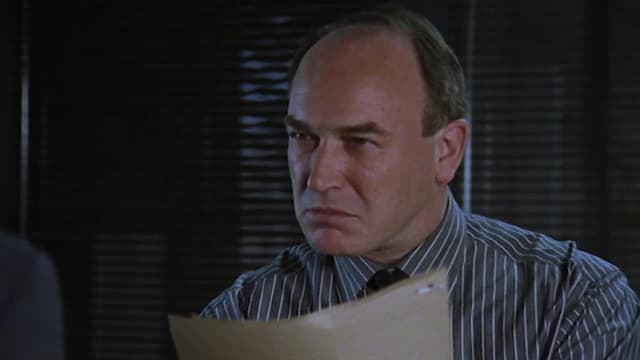 S01:E01 - The Critical Path