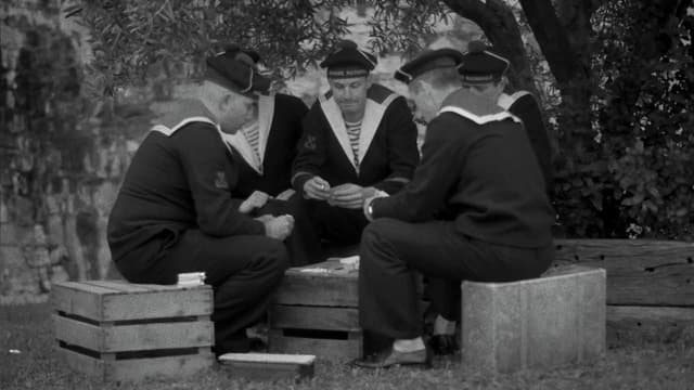 S01:E11 - Desperate Measures: The Scuttling of the French Fleet in 1942