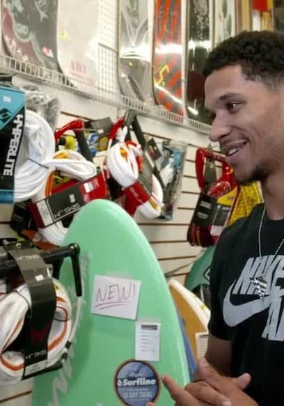 S01:E10 - Mally Mall & Josh Hart poster