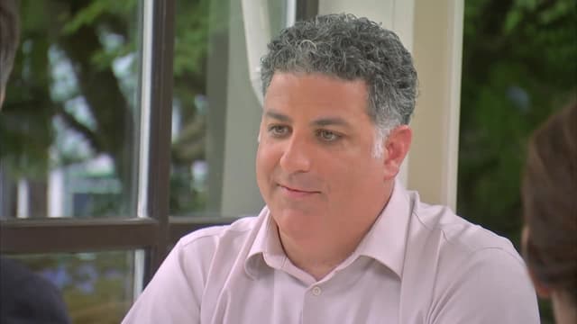 S02:E23 - Una and Christian